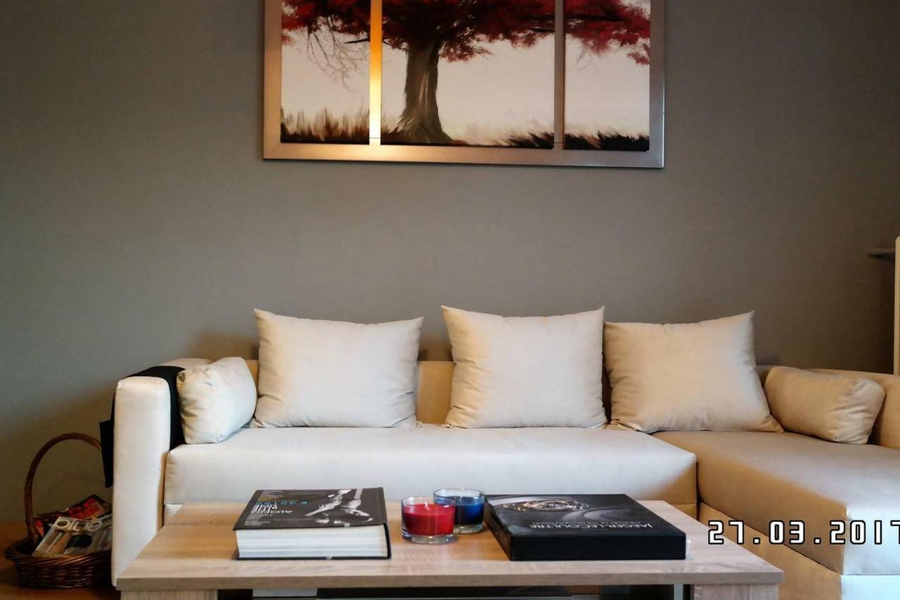 Comfy Apartment With Acropolis View Athena Bagian luar foto